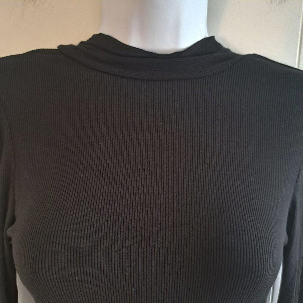 LNA Micro Rib Open Back Top - Picture 5 of 7